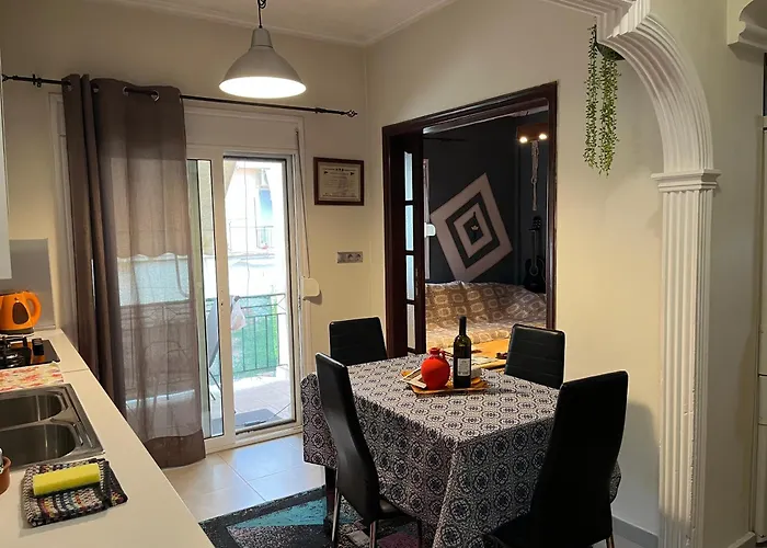 Cozy And Modern Apartment